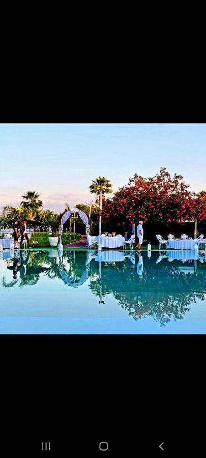 Les Jardins D Isis Hotell Marrakesh Eksteriør bilde