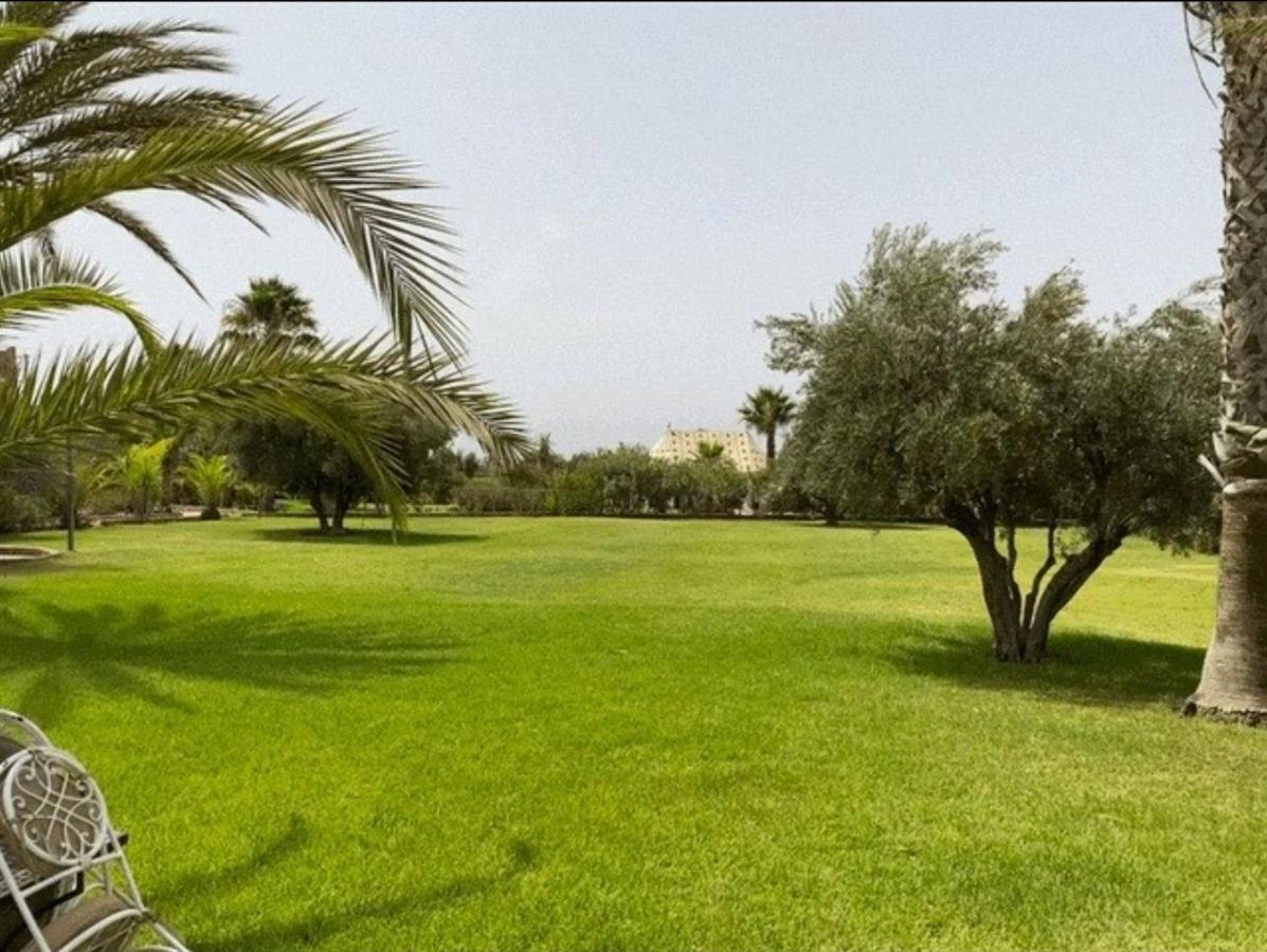 Les Jardins D Isis Hotell Marrakesh Eksteriør bilde